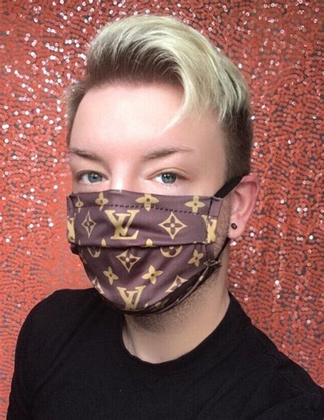 masque louis vuitton covid acheter|It Was Only a Matter of Time Before PPE Went Luxe .